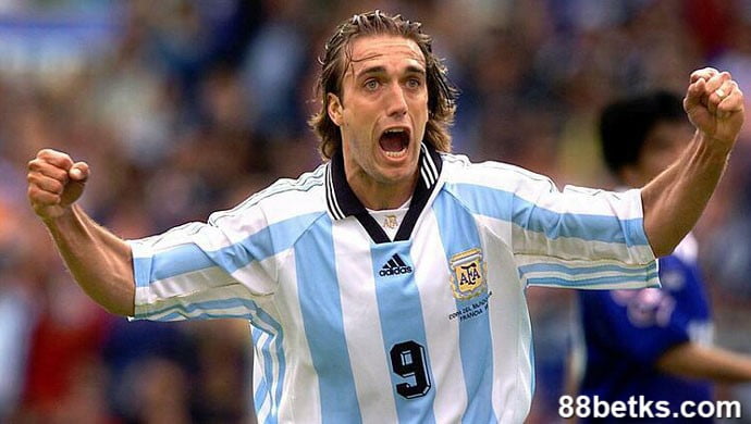 Gabriel Batistuta - Argentina
