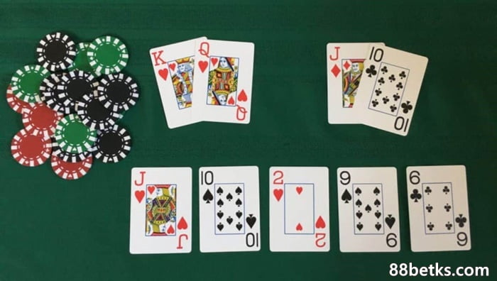 왜 선배들로부터 포커를 배워야 합니까?