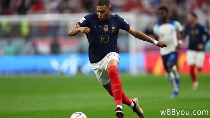 Kylian Mbappé 이적료 2,553억 원